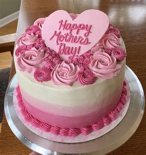 stepmom offer cake|Best Cakes to Get Your Mom for Mother’s Day .